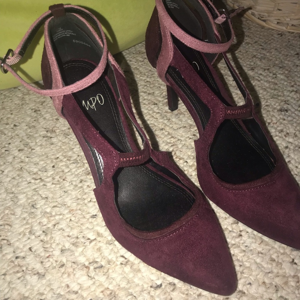 Pretty dress shoes